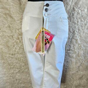 Hybrid Company Women's Bum Lifter Super Stretch White Crop Jeans Size: 1
